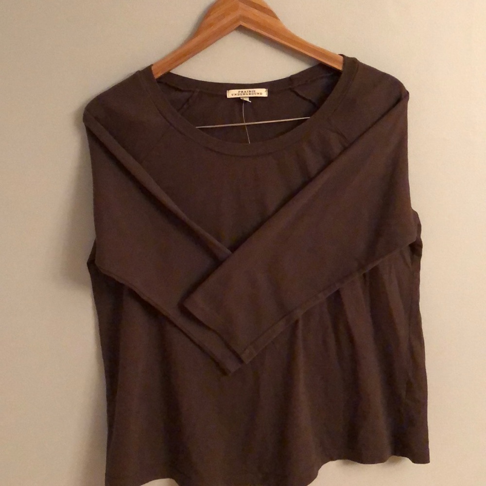 NWT PRAIRIE UNDERGROUND HEALTHY TEE